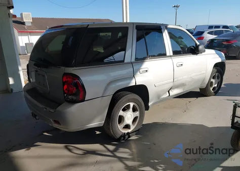 2008 Chevrolet Trailblazer Lt из США, поврежденный, VIN 1GNDS13S282129699